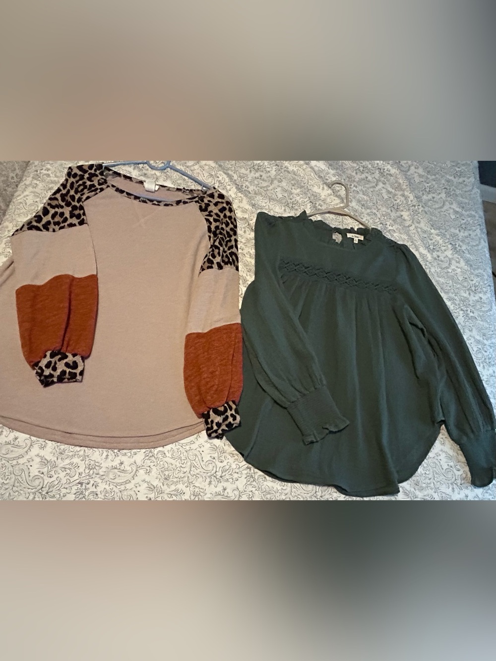 In Loom & BIB! Womens Medium Top Lot Bundle Olive Boho Leopard Colorblock M
